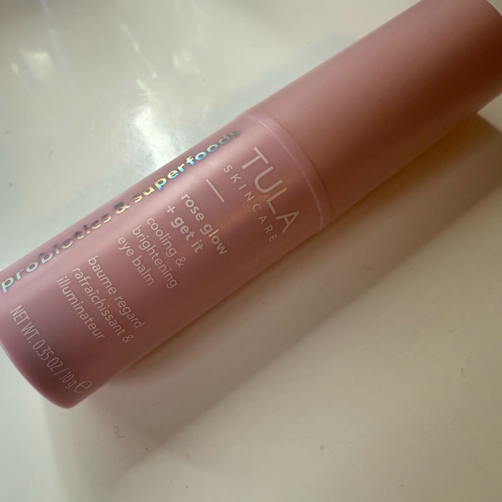 Skincare Rose Glow & Get It Cooling & Brightening Eye Balm.